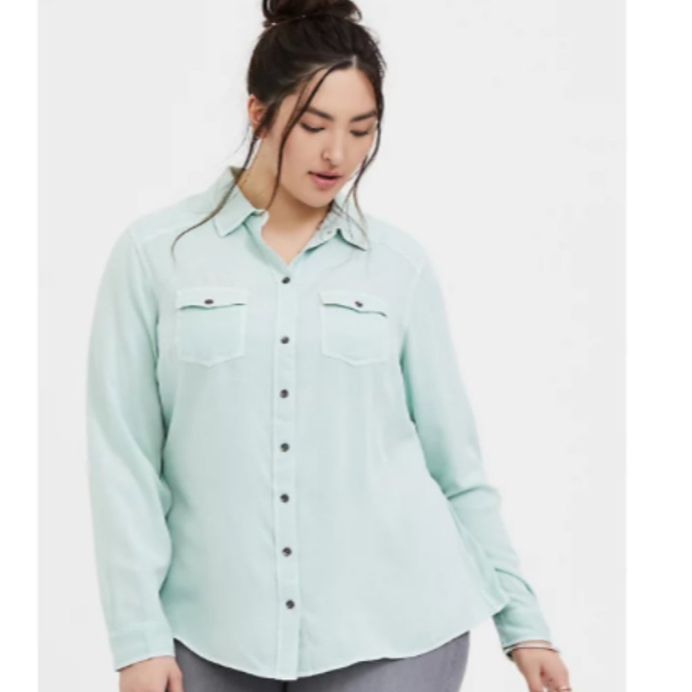 NWT 1X Mint Blue Twill Camp Button Up Shirt